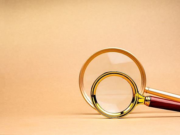 Magnifying glasses